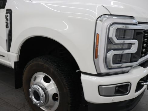 Used 2024 Ford F350 Limited w/ FX4 Off-Road Package AWD/4WD image 28