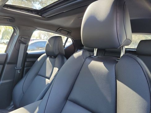 New 2026 MAZDA MAZDA3 2.5 S Hatchback w/ Premium Pkg FWD image 23