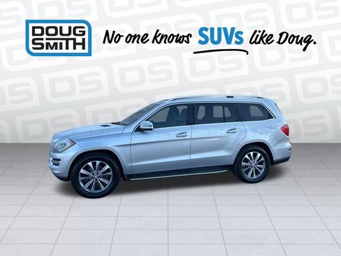 Used 2014 Mercedes-Benz GL 450 4MATIC image 2