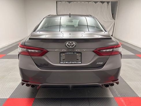 Used 2024 Toyota Camry XSE FWD image 5