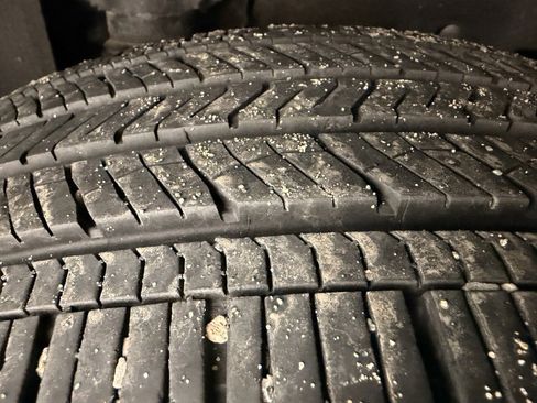 Used 2024 Honda Pilot LX image 12