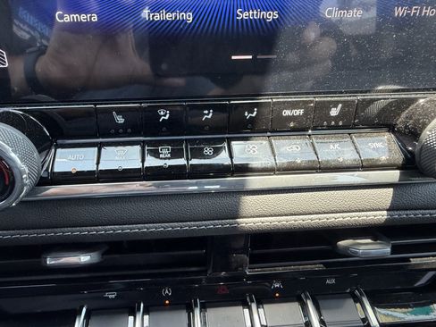 Used 2026 Chevrolet Colorado LT RWD image 39