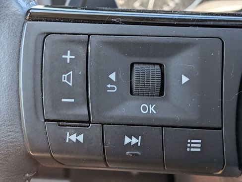 Used 2023 Nissan Rogue SL AWD/4WD image 14