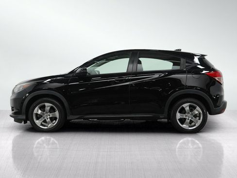 Used 2016 Honda HR-V EX image 2