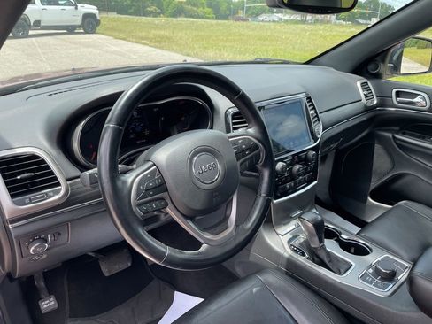 Used 2022 Jeep Grand Cherokee Limited AWD/4WD image 23