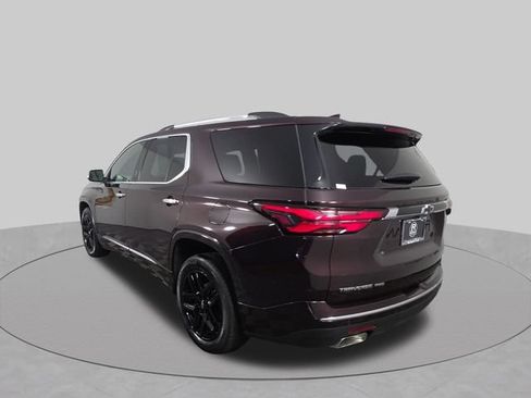 Used 2022 Chevrolet Traverse Premier w/ LPO, Floor Liner Package AWD/4WD image 9