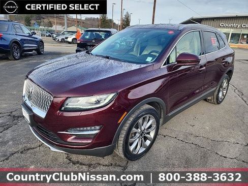 Used 2019 Lincoln MKC Select w/ Select Plus Package image 4