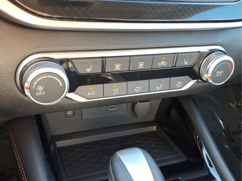 Certified 2023 Nissan Altima 2.5 SR w/ SR Premium Package FWD image 20