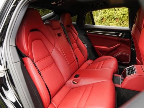 Used 2023 Porsche Panamera 4 Platinum Edition AWD/4WD image 49
