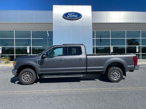 Used 2022 Ford F250 XLT w/ XLT Premium Package AWD/4WD image 1