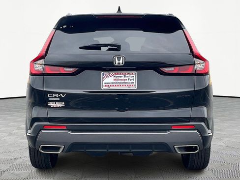 Used 2025 Honda CR-V Sport image 4