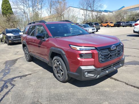 New 2026 Subaru Outback Touring image 4