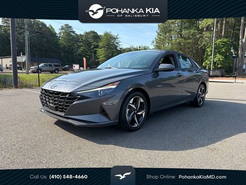 Used 2023 Hyundai Elantra SEL w/ Convenience Package FWD image 1