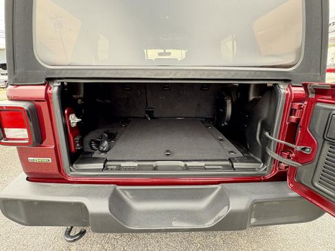 Used 2021 Jeep Wrangler Unlimited Sport image 9