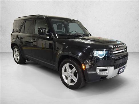 Used 2020 Land Rover Defender 110 SE AWD/4WD image 3