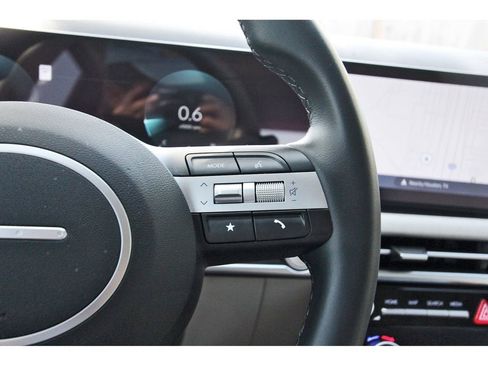 Used 2025 Hyundai Tucson SEL FWD image 20