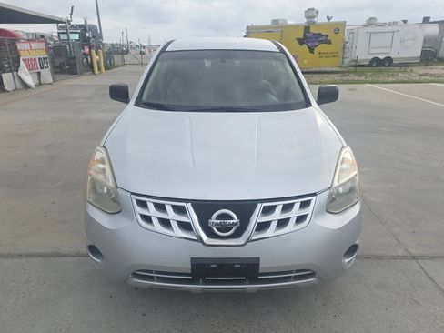 Used 2013 Nissan Rogue S FWD image 4