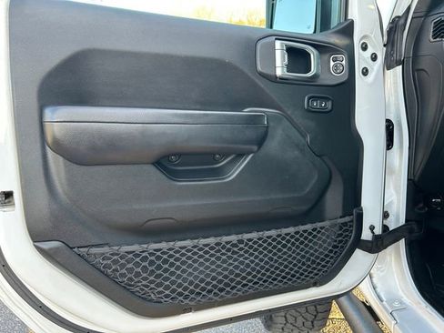 Used 2020 Jeep Gladiator Sport w/ Quick Order Package 24S image 17