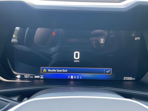 Used 2026 Chevrolet Colorado Trail Boss AWD/4WD image 30