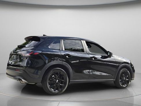 Used 2024 Honda HR-V Sport image 7