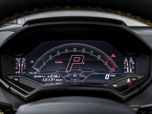Used 2023 Lamborghini Huracan EVO AWD/4WD image 17