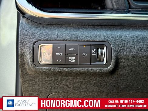 Used 2025 GMC Terrain Elevation image 12