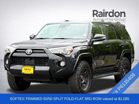 Used 2023 Toyota 4Runner SR5 Premium w/ Moonroof Package AWD/4WD image 2