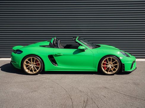 Certified 2023 Porsche 718 Boxster Spyder RWD image 22