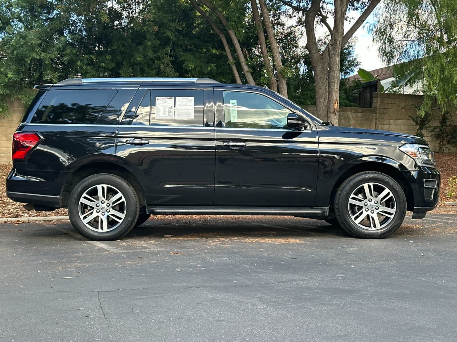 Certified 2024 Ford Expedition Limited AWD/4WD image 8
