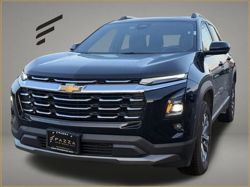 Used 2025 Chevrolet Equinox LT w/ Convenience Package II image 1