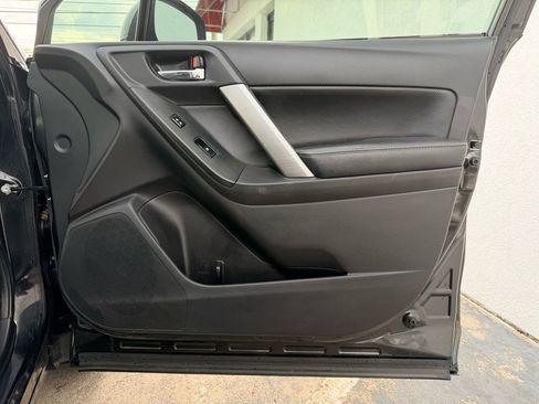 Used 2014 Subaru Forester 2.0XT Premium image 24