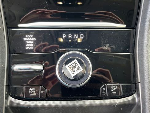 New 2024 Jeep Grand Cherokee Limited 4xe w/ Luxury Tech Group II image 21