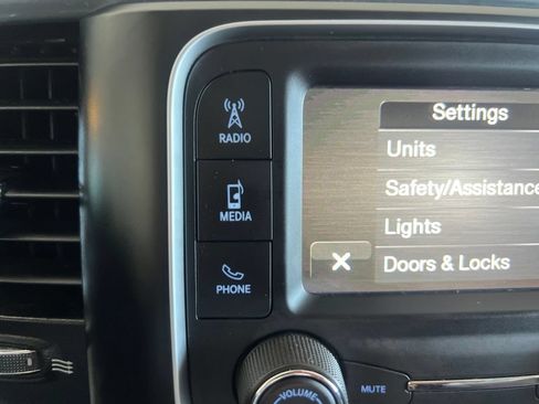 Used 2024 RAM 1500 Classic SLT AWD/4WD image 50