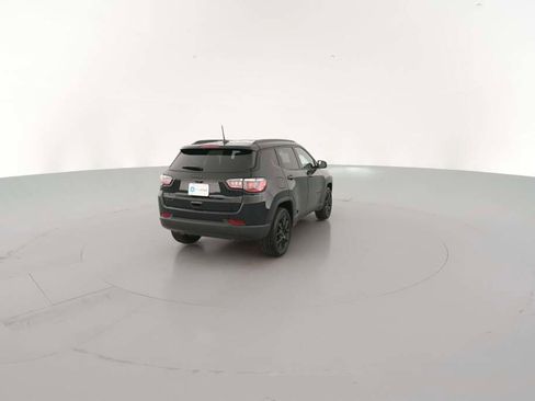 New 2026 Jeep Compass Latitude image 11