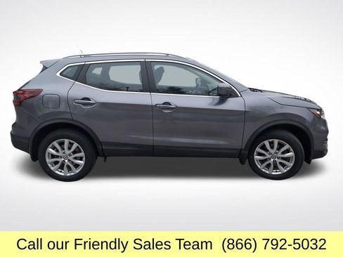 Used 2020 Nissan Rogue Sport SV w/ All-Weather Package AWD/4WD image 7