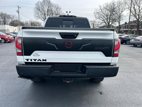 Used 2023 Nissan Titan PRO-4X w/ Pro-4x Convenience Package image 6