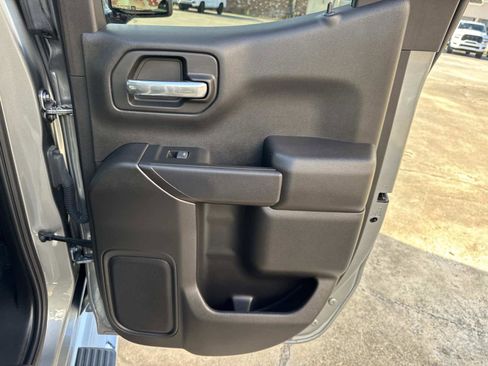 Used 2025 GMC Sierra 1500 Pro w/ Graphite Edition image 19