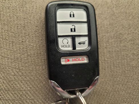 Used 2017 Honda Pilot EX image 32