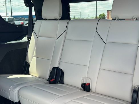 Used 2024 Cadillac Escalade Sport image 38