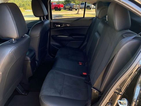 Used 2024 Mitsubishi Eclipse Cross SE image 25