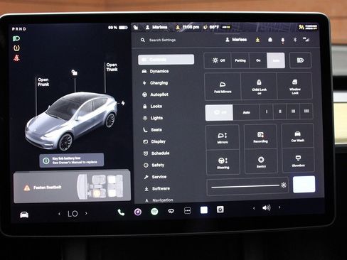 Used 2021 Tesla Model Y Long Range image 15