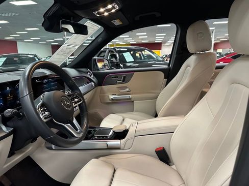 Used 2023 Mercedes-Benz EQB 250+ image 15