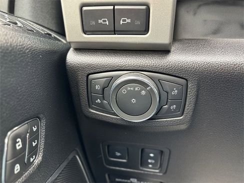 Used 2021 Ford F250 Lariat w/ Lariat Ultimate Package image 39