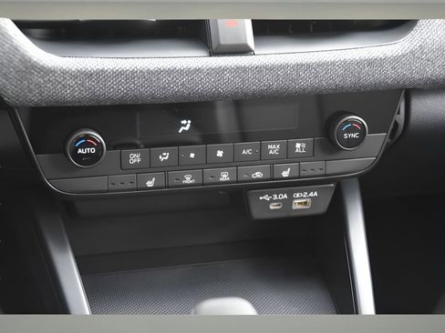 New 2026 Subaru Outback Premium image 31