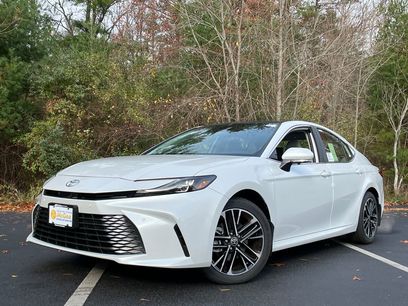 New 2026 Toyota Camry XLE w/ Premium Plus Package