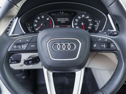 Certified 2023 Audi Q5 2.0T Premium w/ Convenience Package image 15