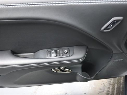 Used 2022 Dodge Challenger SRT Hellcat image 13
