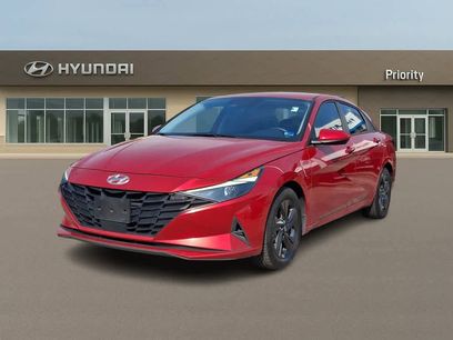 Used 2022 Hyundai Elantra SEL w/ Convenience Package