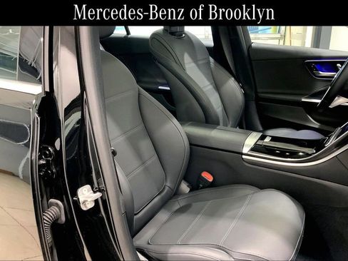 Certified 2025 Mercedes-Benz C 300 4MATIC Sedan image 8
