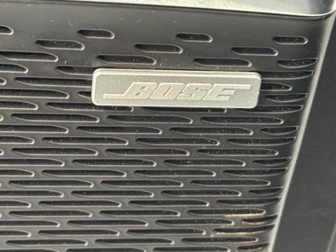 Used 2025 GMC Acadia Elevation image 23